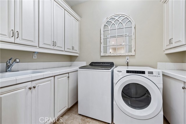 Image 52 of 75 For 2653 Vista Del Sol