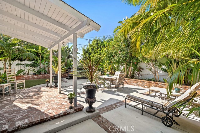 Detail Gallery Image 23 of 28 For 201 E 21st St, Costa Mesa,  CA 92627 - 3 Beds | 2/1 Baths