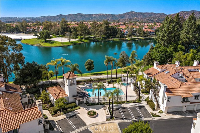 Detail Gallery Image 6 of 18 For 16 Mapache, Rancho Santa Margarita,  CA 92688 - 4 Beds | 2/1 Baths