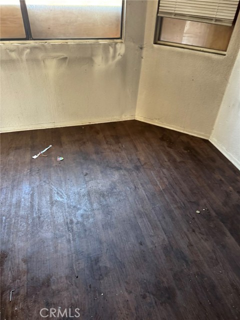 Detail Gallery Image 17 of 31 For 647 E Jenner St, Lancaster,  CA 93535 - 3 Beds | 2/1 Baths