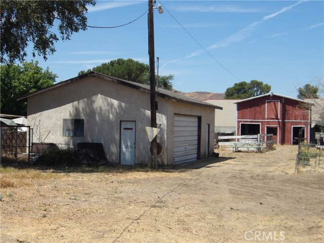 4034 Cottage Drive, San Bernardino CA: https://media.crmls.org/medias/298c8bf7-d02a-432c-ad70-948610330992.jpg