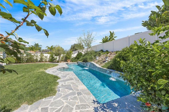 Detail Gallery Image 27 of 41 For 23129 Rustic Oak, Wildomar,  CA 92595 - 5 Beds | 4/1 Baths