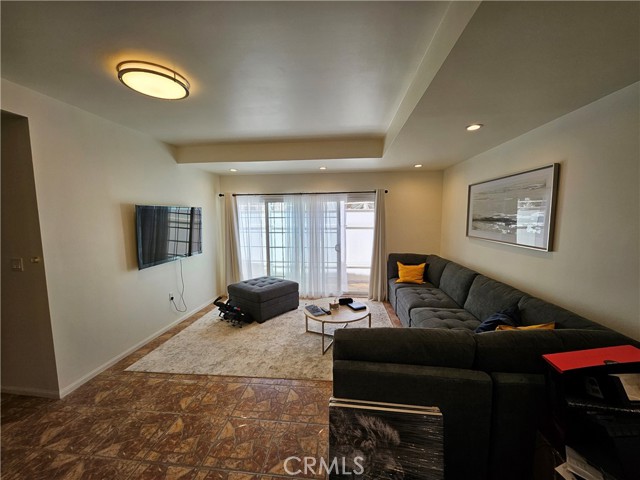 Detail Gallery Image 22 of 28 For 9740 La Canada Way, Shadow Hills,  CA 91040 - 3 Beds | 4 Baths