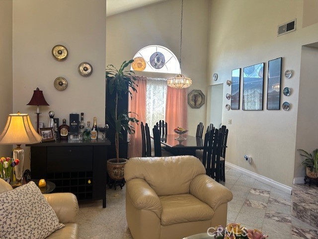 30103 Desert Rose Drive, Castaic CA: https://media.crmls.org/medias/298dea36-bfb0-439f-bb3d-9f8cadea5256.jpg