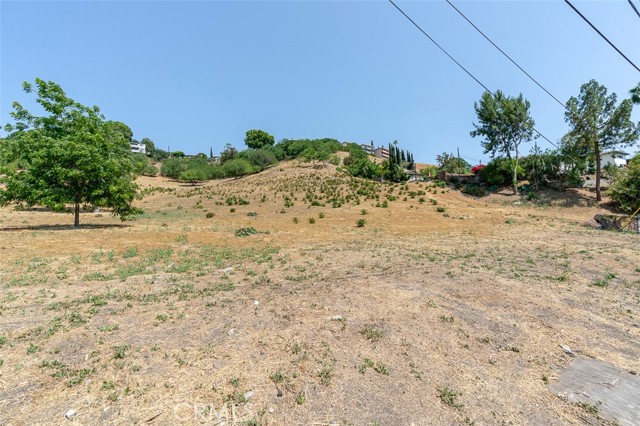 Image 12 of 31 For 2408 Eastern Avenue