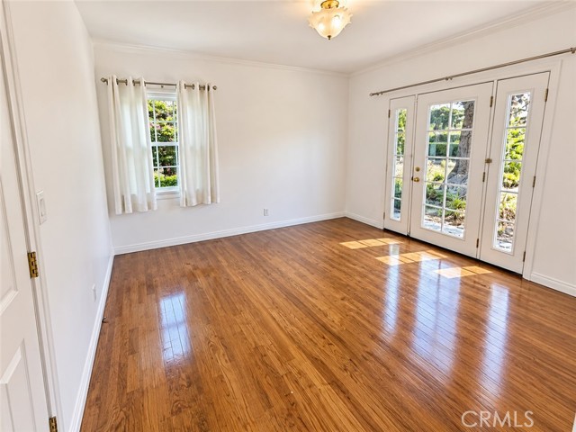 1104 North Screenland Drive photo 19