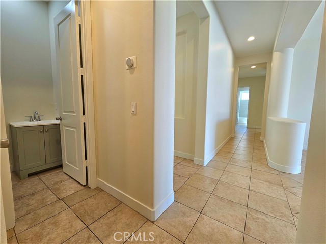 68196 Madrid Road, Cathedral City CA: https://media.crmls.org/medias/298fbca7-1913-4a34-bf38-8419940324ec.jpg
