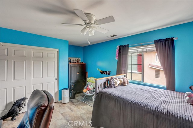 13576 Oxford Ct, Chino CA: https://media.crmls.org/medias/2990e8f5-a0c7-41ab-a31e-4fd02fe6d1c5.jpg