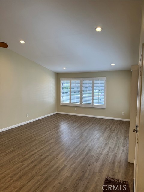 Detail Gallery Image 5 of 17 For 8566 Trinity #819C,  Huntington Beach,  CA 92646 - 2 Beds | 2 Baths