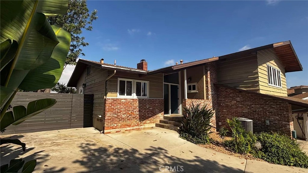 5484 Redding Rd - photo 2