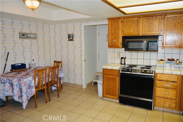 Detail Gallery Image 8 of 29 For 40748 Foxboro Ct, Bass Lake,  CA 93604 - 3 Beds | 3/1 Baths