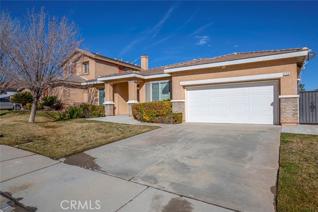 Detail Gallery Image 1 of 1 For 733 Celtic Dr, Palmdale,  CA 93551 - 4 Beds | 3 Baths