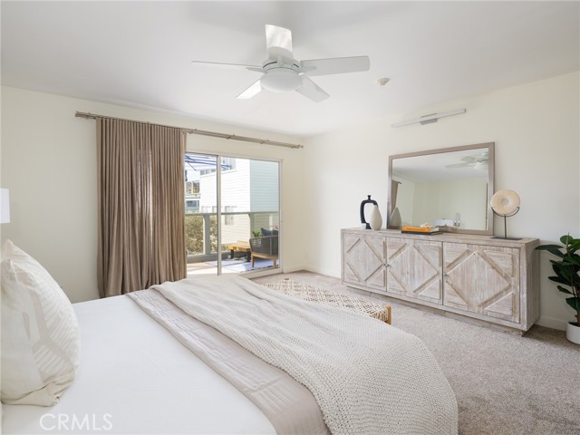 210 The Village, Redondo Beach, California 90277, 2 Bedrooms Bedrooms, ,1 BathroomBathrooms,Residential,For Sale,The Village,SB25027886