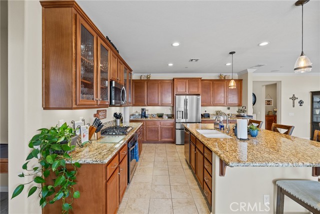 Detail Gallery Image 17 of 55 For 4882 Hawk Ridge Ave, Fontana,  CA 92336 - 4 Beds | 3/1 Baths