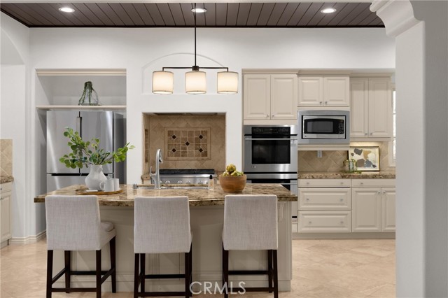 Detail Gallery Image 45 of 75 For 34 Tall Hedge, Irvine,  CA 92603 - 4 Beds | 4/1 Baths