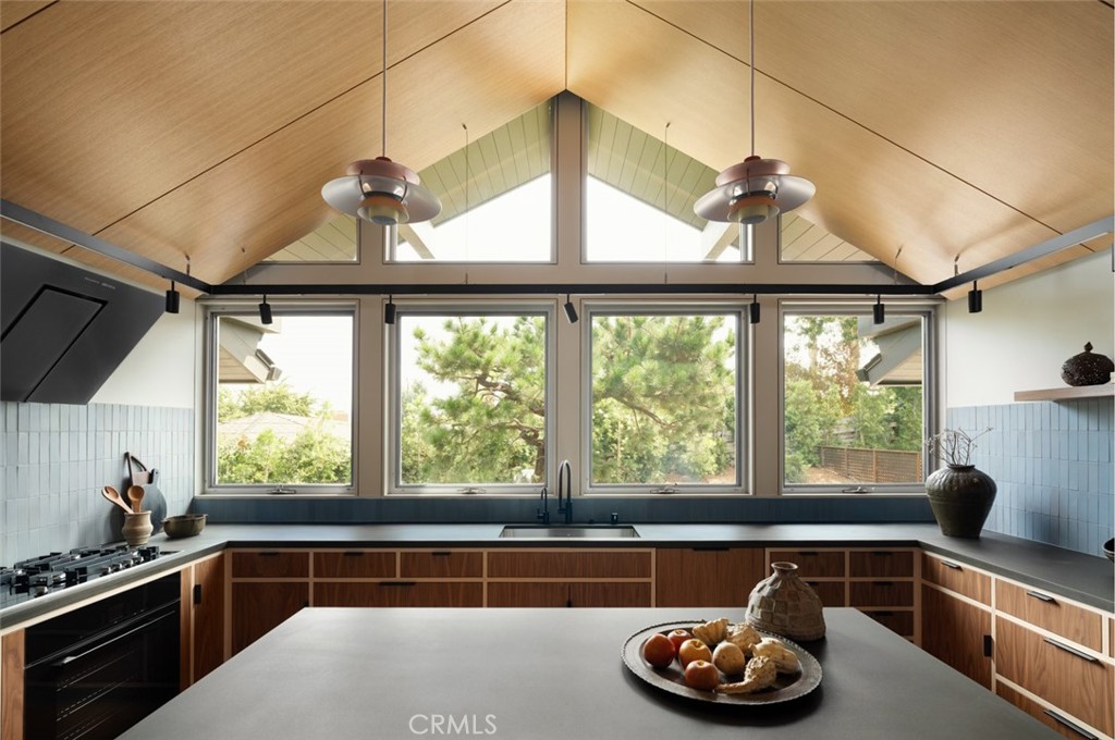 29969e51 1975 4d47 Af2c 2a91f186e9cf