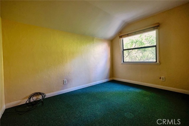 Detail Gallery Image 7 of 20 For 40415 Big Bear Bld, Big Bear Lake,  CA 92315 - 2 Beds | 1 Baths