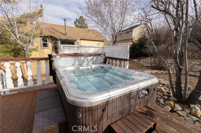 Detail Gallery Image 35 of 38 For 1241 Pine Ln, Big Bear City,  CA 92314 - 3 Beds | 2/1 Baths