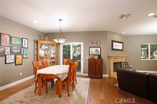 Detail Gallery Image 6 of 51 For 1595 E Avenida De Las Flores, Thousand Oaks,  CA 91362 - 4 Beds | 4/1 Baths