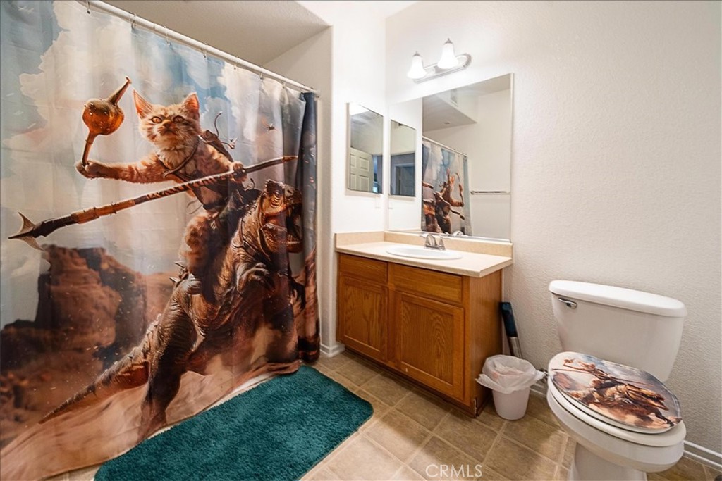 https://media.crmls.org/medias/29999407-a1c0-4f4d-afc7-6122dcee9d7d.jpg?preset=X-Large