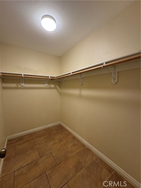 1251 S Meadow Lane, Colton CA: https://media.crmls.org/medias/299a96d7-94b0-4550-9042-322a6c818385.jpg