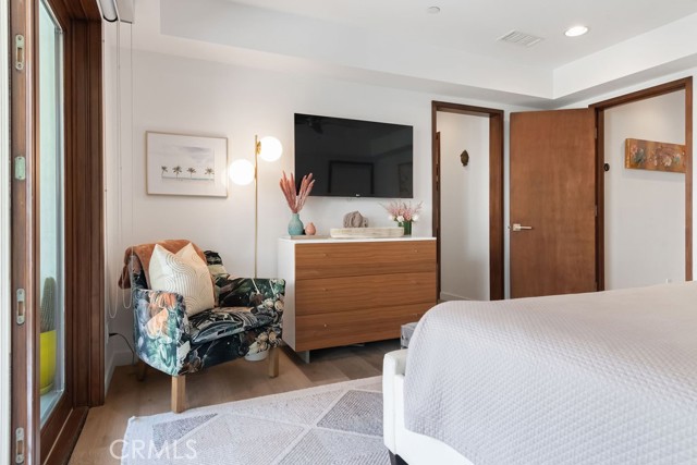 428 21st Place, Manhattan Beach, California 90266, 3 Bedrooms Bedrooms, ,2 BathroomsBathrooms,Residential,Sold,21st,SB23125584