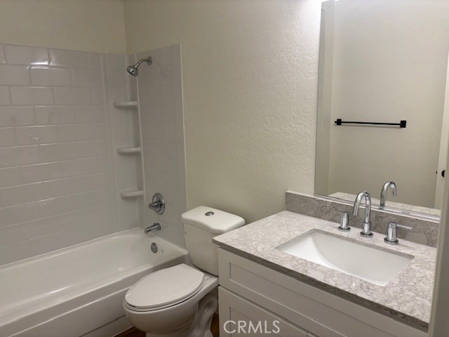 Detail Gallery Image 7 of 14 For 2318 Franzen, Santa Ana,  CA 92705 - – Beds | – Baths