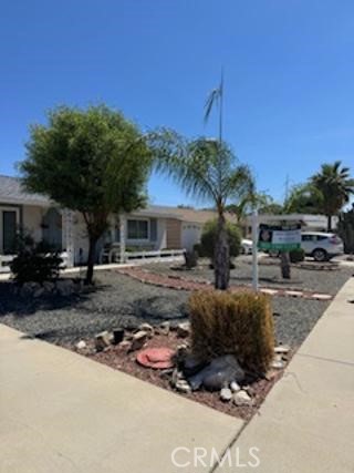 27102 Capilano Drive, Menifee CA: https://media.crmls.org/medias/299cf85b-d408-4e6f-b53b-9dc26285ab69.jpg