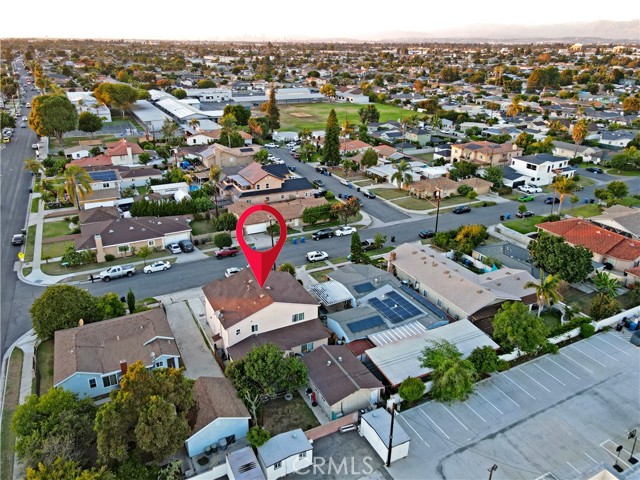 Detail Gallery Image 31 of 32 For 12152 Marbel, Downey,  CA 90242 - 4 Beds | 4 Baths