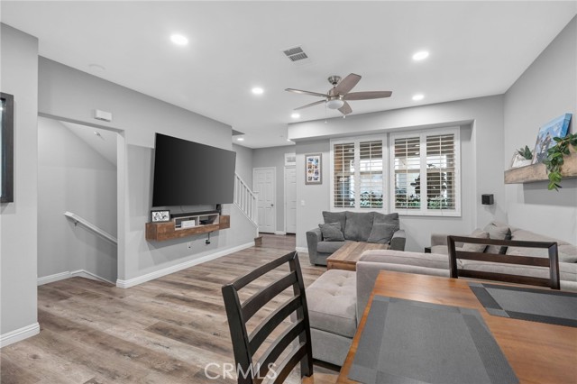 Detail Gallery Image 8 of 35 For 1989 Annandale, Pomona,  CA 91767 - 3 Beds | 2/1 Baths