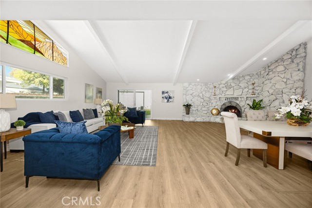 Detail Gallery Image 16 of 52 For 204 N Vega St, Alhambra,  CA 91801 - 4 Beds | 3/1 Baths