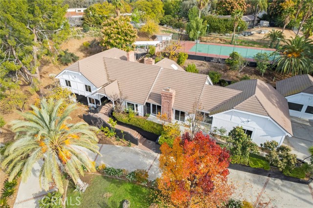 2225 Da Vinci Dr, Riverside, CA 92506