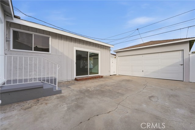 Image 28 of 39 For 2917 Del Amo