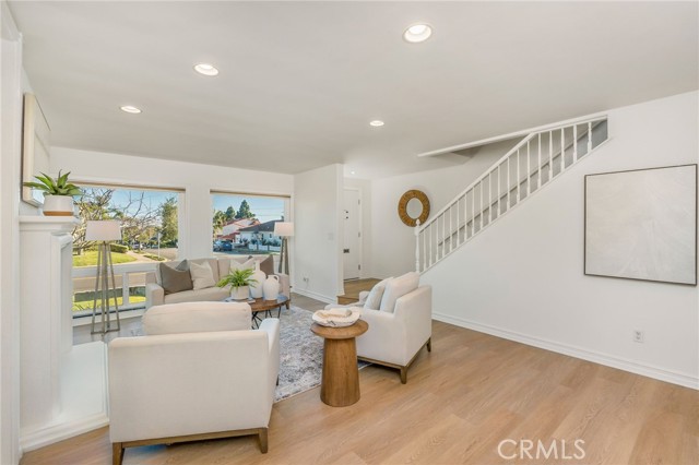 Detail Gallery Image 8 of 61 For 1601 Catalina Ave, Seal Beach,  CA 90740 - 3 Beds | 2 Baths