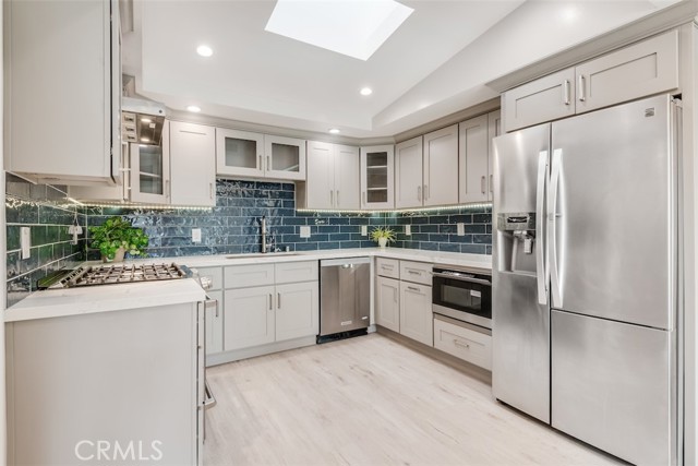 27105 Springcreek Road, Rancho Palos Verdes, California 90275, 4 Bedrooms Bedrooms, ,3 BathroomsBathrooms,Residential,Sold,Springcreek,PV21190601