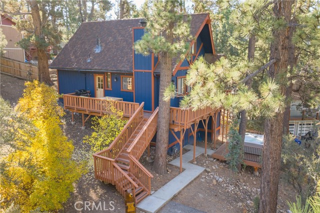 Detail Gallery Image 4 of 61 For 912 Bear Mountain Rd, Big Bear City,  CA 92314 - 3 Beds | 2 Baths