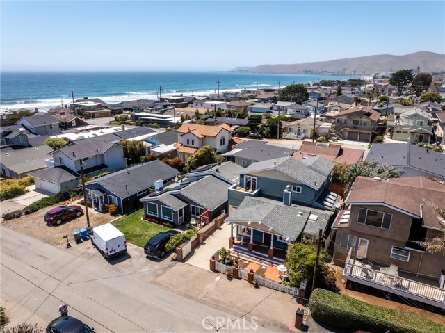 Detail Gallery Image 5 of 62 For 41 19th St, Cayucos,  CA 93430 - 3 Beds | 3 Baths