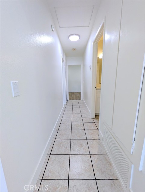 Detail Gallery Image 10 of 18 For 13842 Caspian, Moreno Valley,  CA 92553 - 2 Beds | 2 Baths