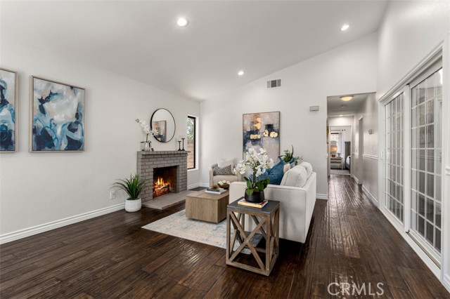 Detail Gallery Image 9 of 28 For 223 Raspberry, Anaheim Hills,  CA 92808 - 3 Beds | 2 Baths