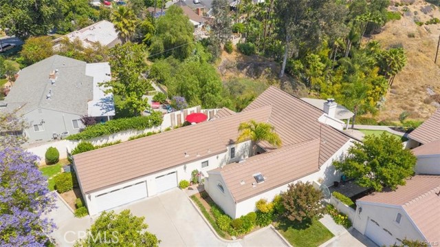 1802 Prince Albert Drive, Riverside CA: https://media.crmls.org/medias/29a26ae6-de60-4d55-9498-03ff9976453f.jpg