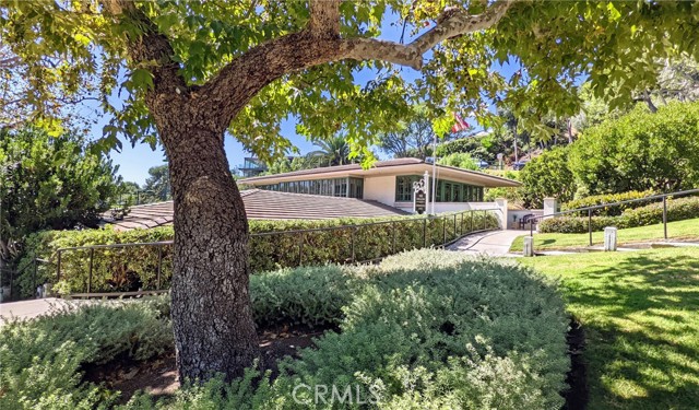 Detail Gallery Image 24 of 31 For 239 Emerald Bay, Laguna Beach,  CA 92651 - 3 Beds | 3 Baths