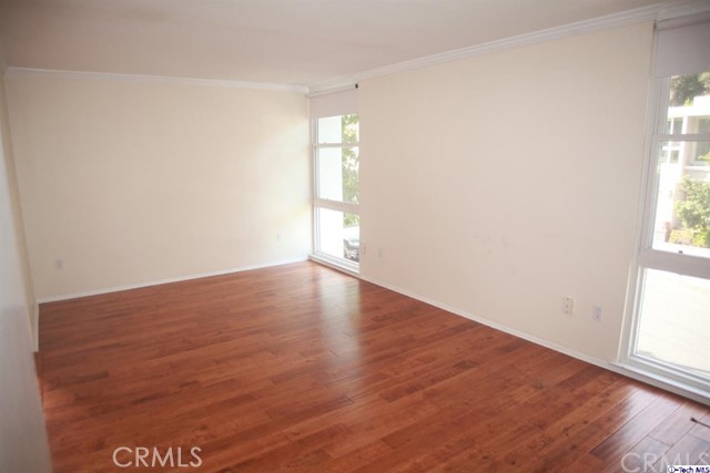 3 Bed Home for Sale in Encino, California