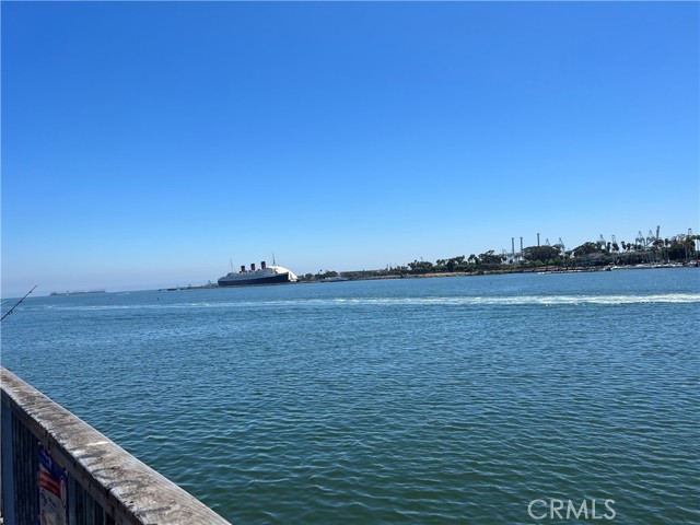 Detail Gallery Image 16 of 16 For 137 W 6th Street #301,  Long Beach,  CA 90802 - 2 Beds | 2/1 Baths