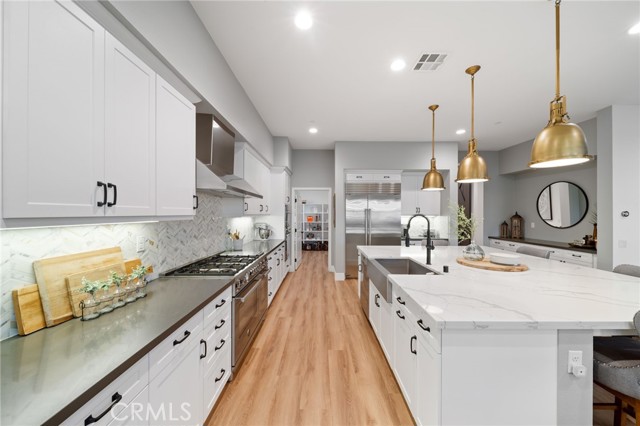 17042 Meteor Way, Riverside CA: https://media.crmls.org/medias/29a626b5-f29b-4ac7-8e06-6c4448566566.jpg