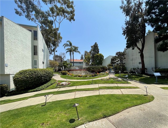 637 S Prospect Avenue, Redondo Beach, California 90277, 2 Bedrooms Bedrooms, ,1 BathroomBathrooms,Residential,Sold,S Prospect,SB23046507