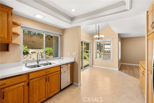 26646 Guadiana, Mission Viejo CA: https://media.crmls.org/medias/29a6bbbe-acc3-4ffb-aded-09296ac53a15.jpg