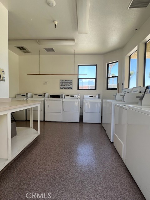 Detail Gallery Image 27 of 31 For 1295 S Cawston Ave #319,  Hemet,  CA 92545 - 1 Beds | 1 Baths