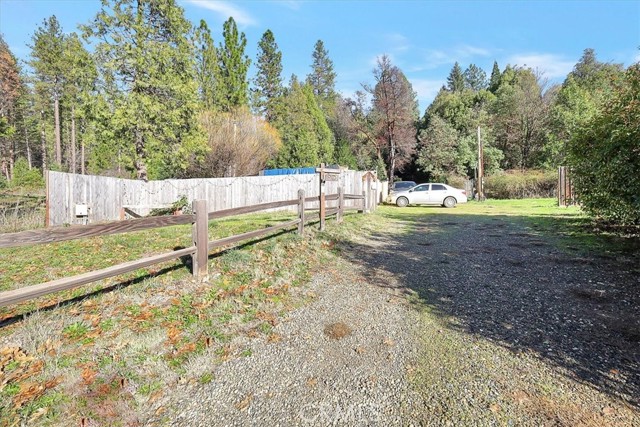 Image 43 of 54 For 18123 Joy Circle