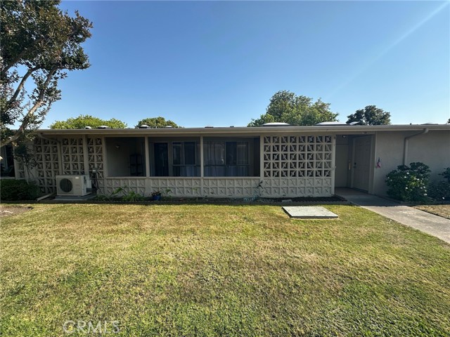 Detail Gallery Image 1 of 29 For 1640 Glenview Rd #76I,  Seal Beach,  CA 90740 - 2 Beds | 1 Baths