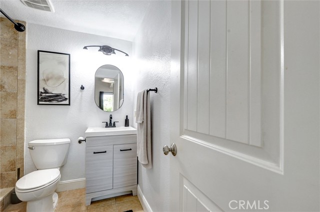 Detail Gallery Image 17 of 30 For 755 Racquet Club #476,  Diamond Bar,  CA 91765 - 2 Beds | 2 Baths